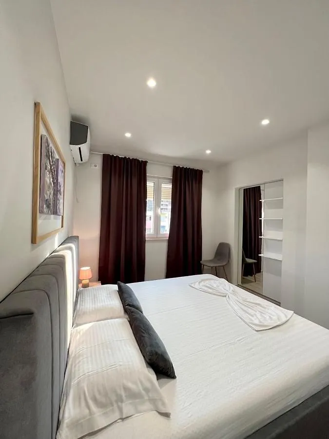 Destiny - Cozy Apartment At Myslym Shyri Tirana